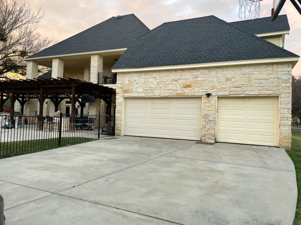 Custom Wood Garage Doors (1)